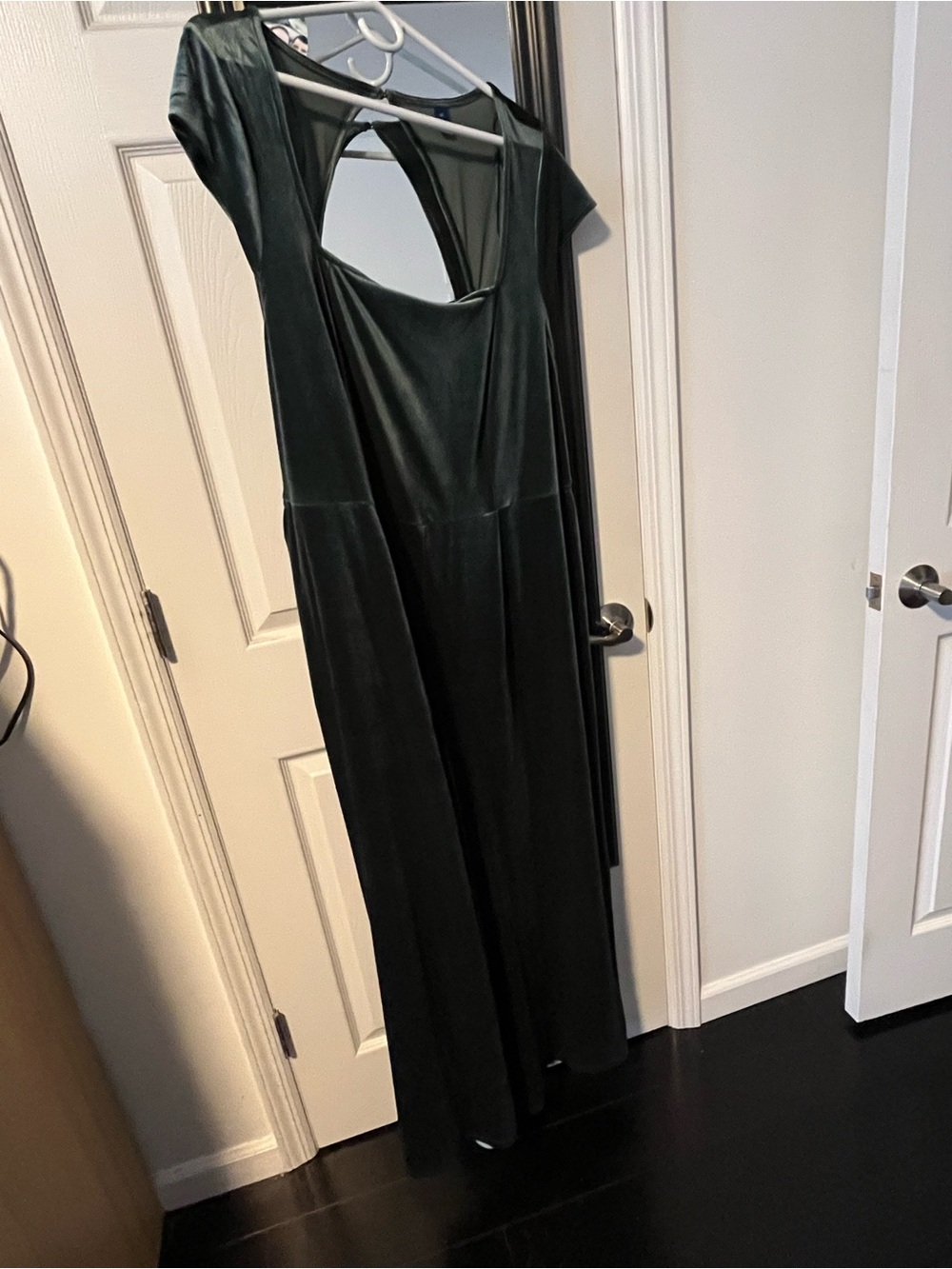 NWOT Elegant Dark Green Women's Jumpsuit with Cutout Back